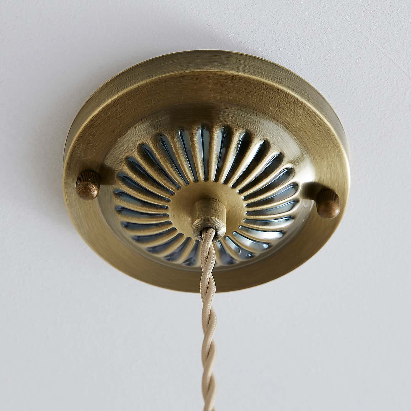 Carousel zoom image position 4 of 6