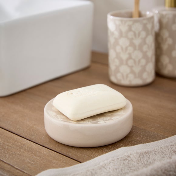 Photo of fiorella wax resist soap dish