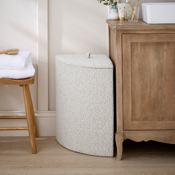Boucle Corner Landry Basket