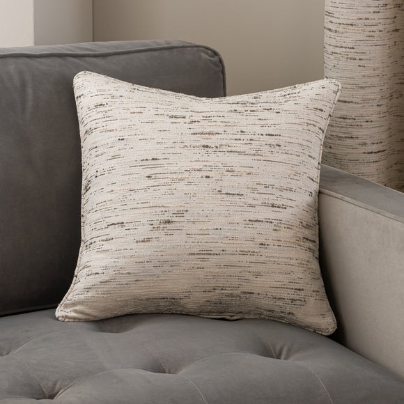 View Hotel Fontaine Square Cushion View Hotel Fontaine Square Cushion