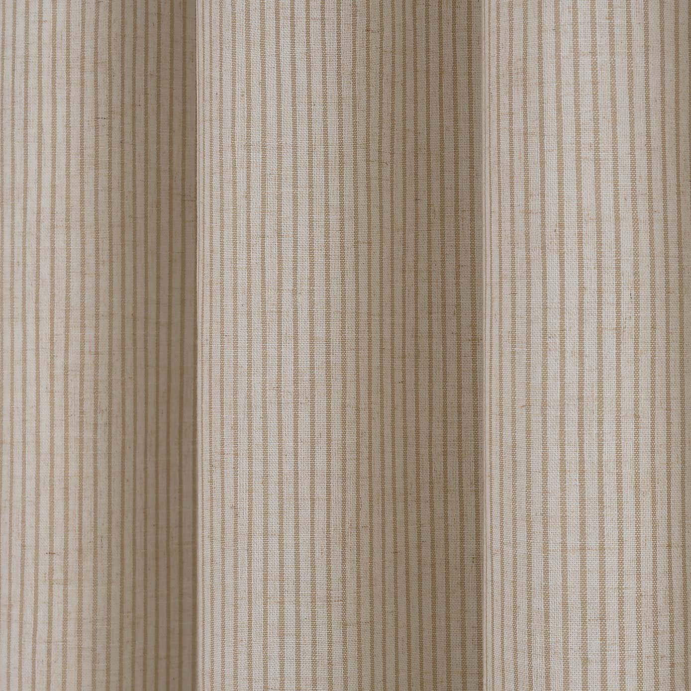 Carousel zoom image position 3 of 5
