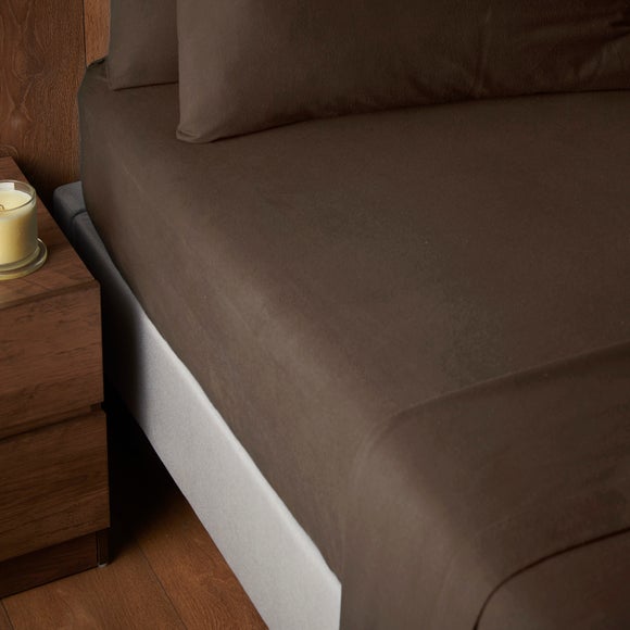 Soft & Cosy 100% Brushed Cotton Fitted Sheet