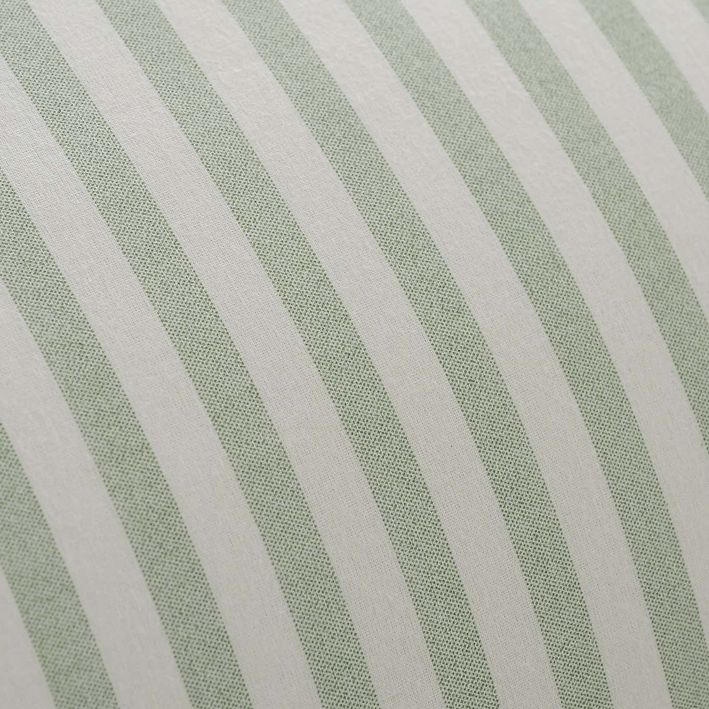 Carousel zoom image position 3 of 7