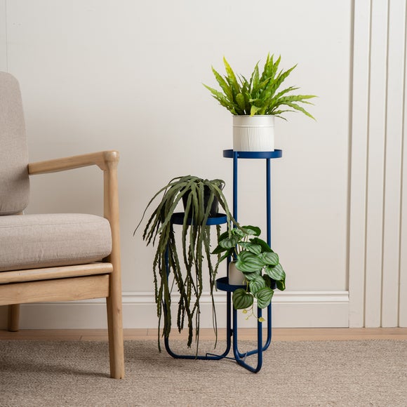 Set of 3 Plant Pots on a Stand
