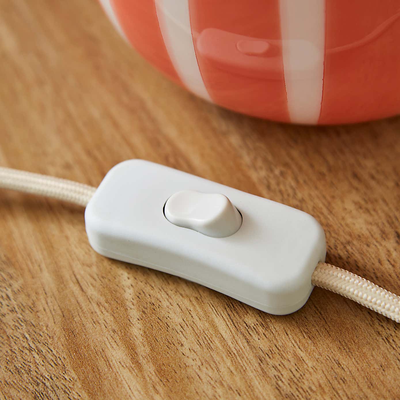 Carousel zoom image position 4 of 6