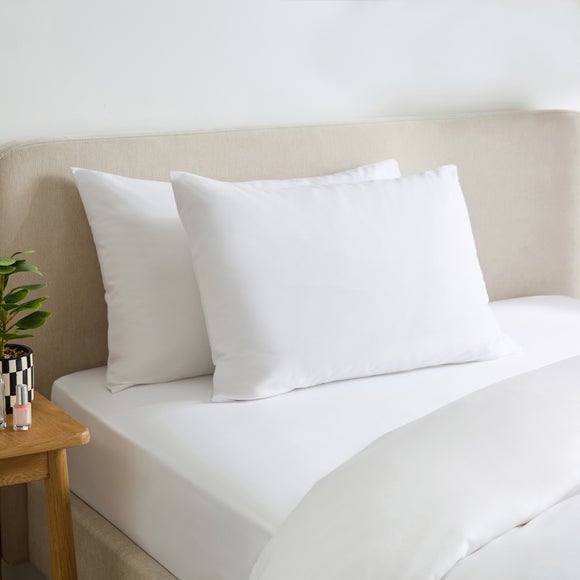 Soft and Easycare Standard Pillowcase Pair