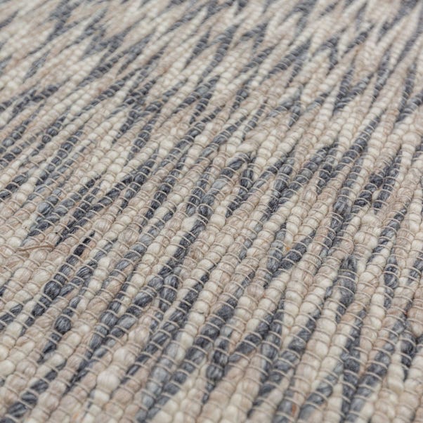 Rian Chevron Wool Runner | Dunelm