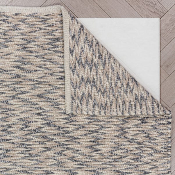Rian Chevron Wool Runner | Dunelm
