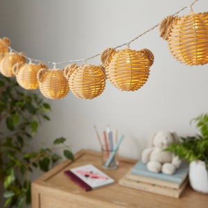 Teddy Rattan 8 Led String Lights