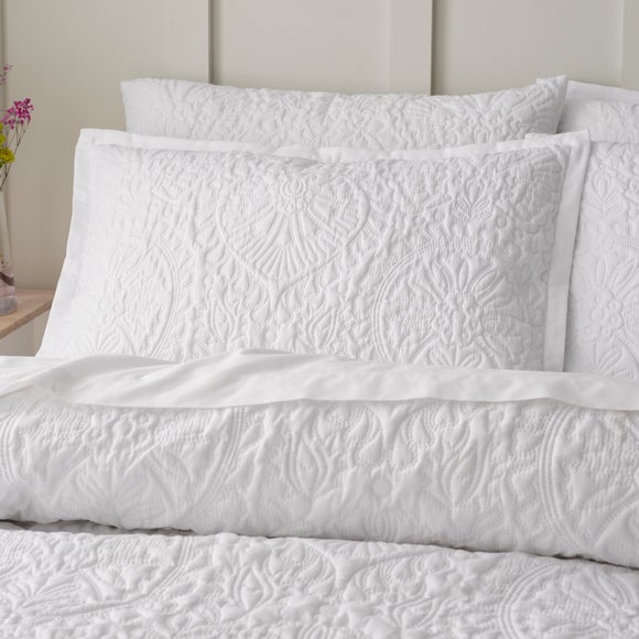 View Hani Pinsonic Quilted Oxford Pillowcase View Hani Pinsonic Quilted Oxford Pillowcase