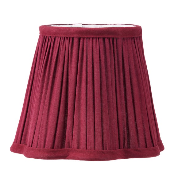 Carousel navigation image position 4 of 7