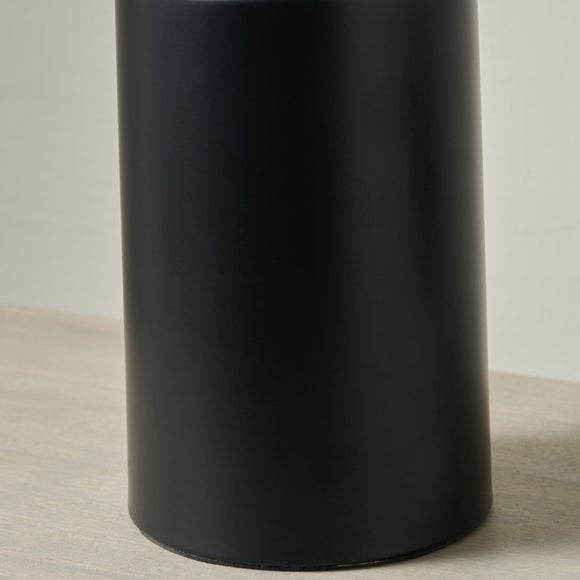 Carousel navigation image position 3 of 6