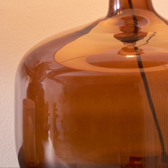 Carousel navigation image position 3 of 8