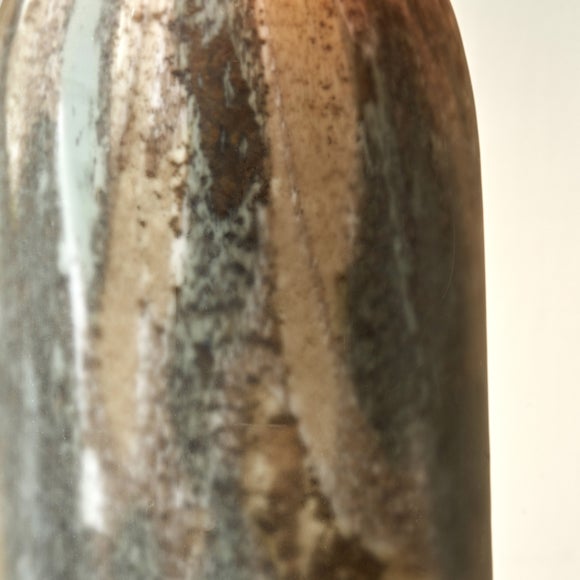 Carousel navigation image position 3 of 7