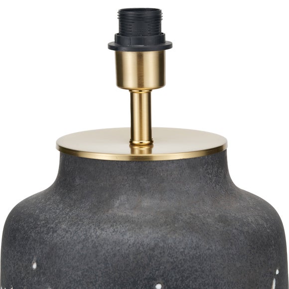 Carousel navigation image position 2 of 9