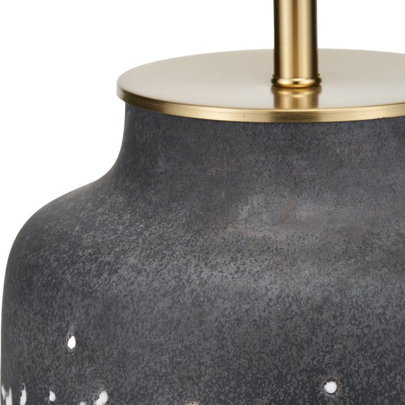 Carousel navigation image position 2 of 8