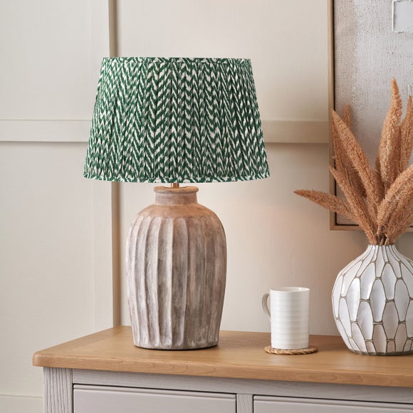 View Pacific Lifestyle Ambrosia Shabby Chic Vienna Table Lamp View Pacific Lifestyle Ambrosia Shabby Chic Vienna Table Lamp