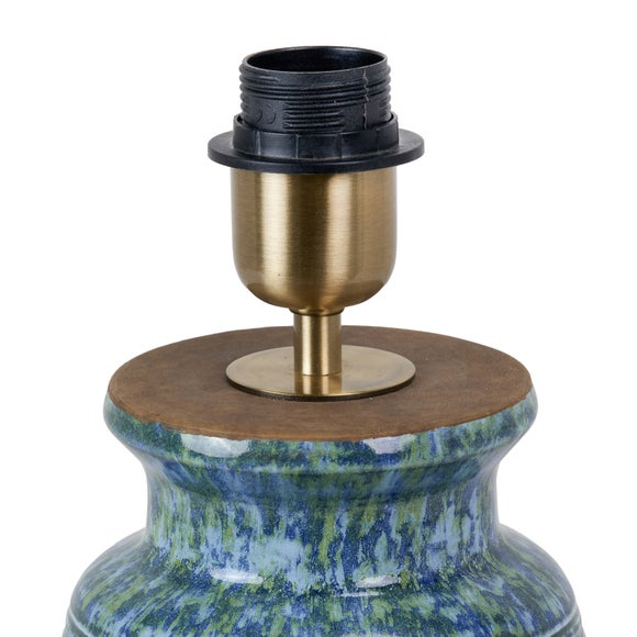 Carousel navigation image position 2 of 7