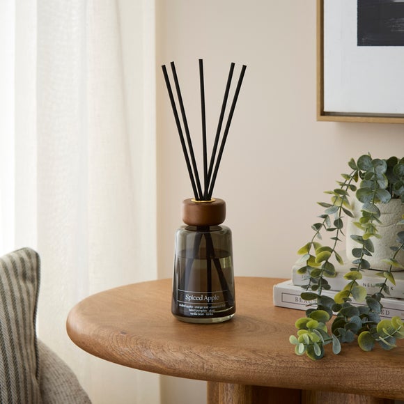 View Spiced Apple & Cinnamon Diffuser View Spiced Apple & Cinnamon Diffuser