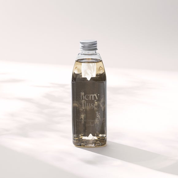 Moments Berry Muse Diffuser Refill