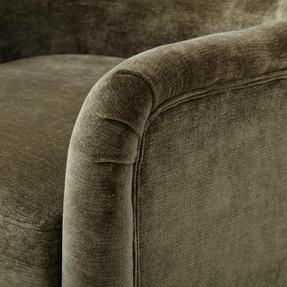 Carousel navigation image position 7 of 9