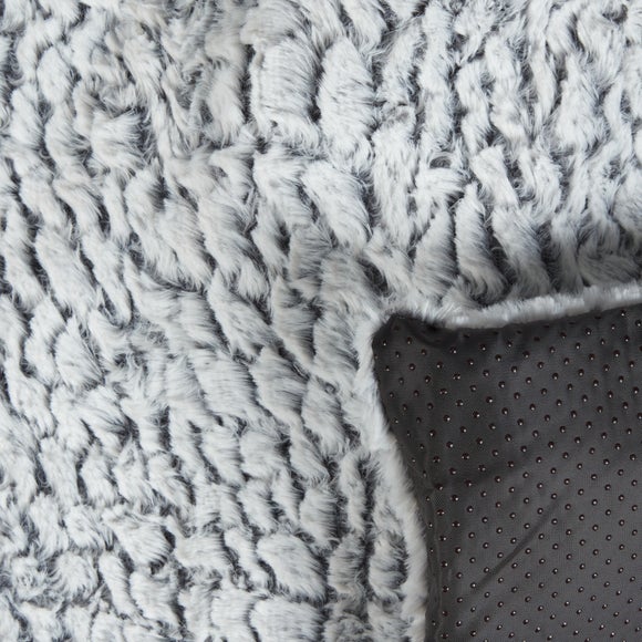 Carousel navigation image position 2 of 4