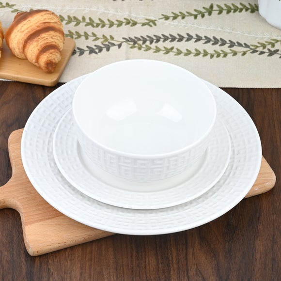 Carousel navigation image position 2 of 3