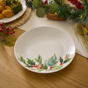 Traditional Spruce Dinner Plate