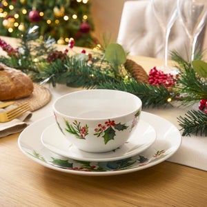 Traditional Spruce 12 Piece Dinner Set