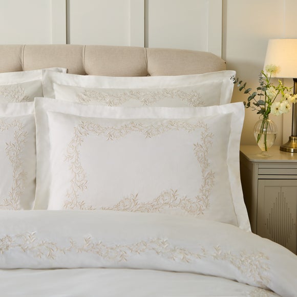 Dorma Camerelle Embroidery 100% Cotton Sateen Oxford Pillowcase Pair