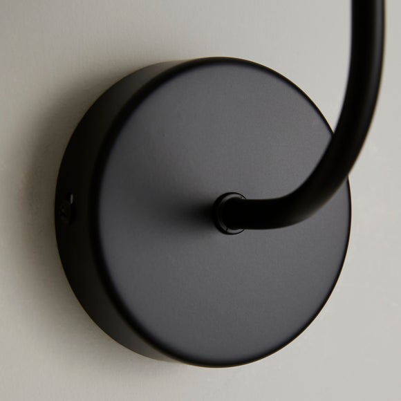 Carousel navigation image position 4 of 6