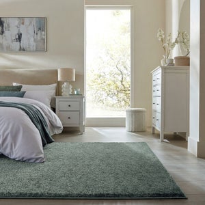 Sheen Shaggy Rug