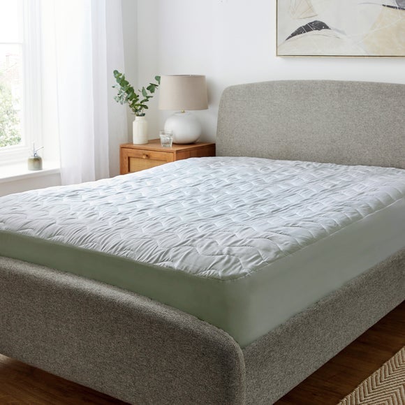 Supersoft Snug Mattress Protector