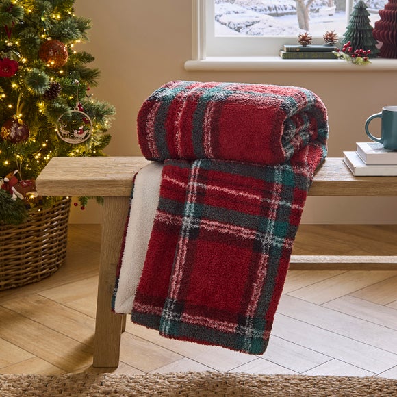 Tartan Sherpa Throw 130cm x 180cm