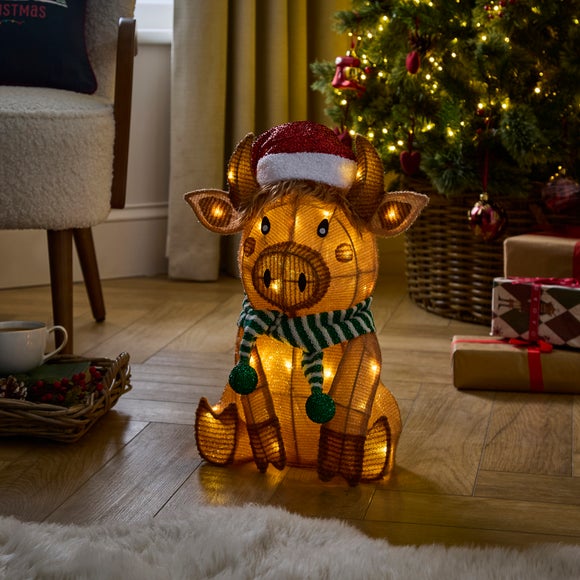 View Highland Cow Light Up Christmas Decoration View Highland Cow Light Up Christmas Decoration