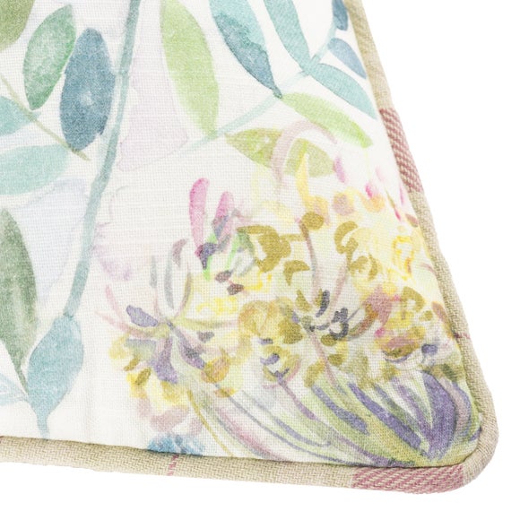 Carousel navigation image position 4 of 4