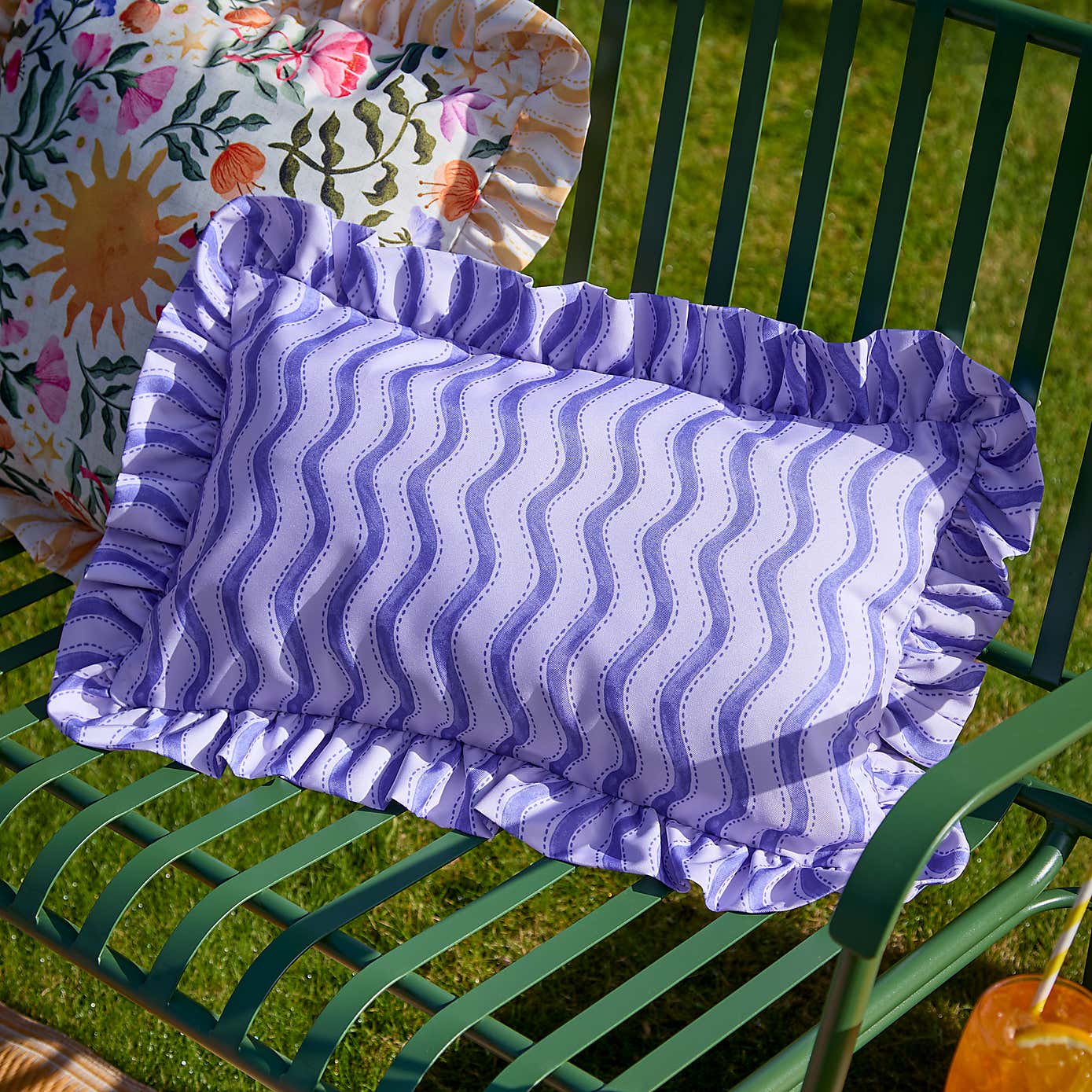 Carousel zoom image position 1 of 5