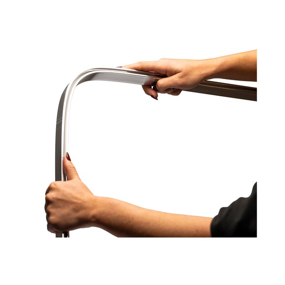 Carousel navigation image position 3 of 4