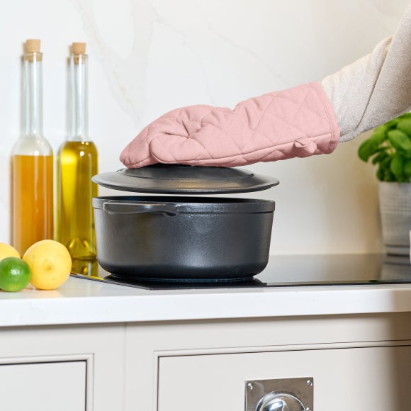 Carousel navigation image position 2 of 3