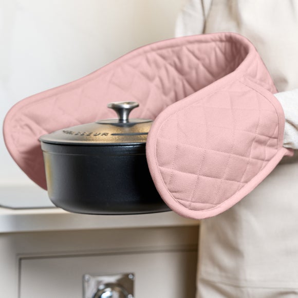 Carousel navigation image position 2 of 4