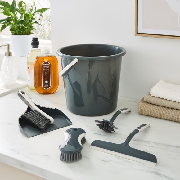 Cleaning Bundle with Bucket