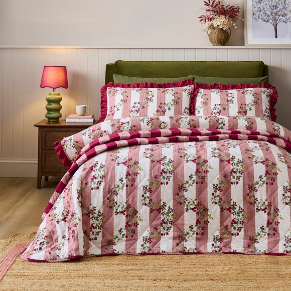 Vintage Floral Brushed Bedspread