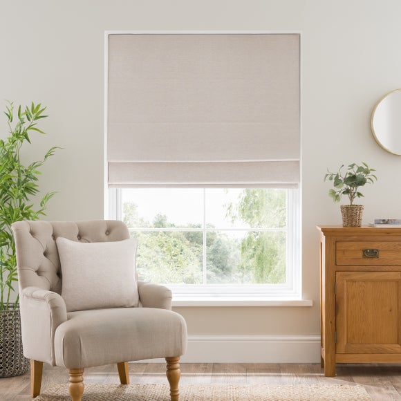 Elmore Blackout Roman Blind