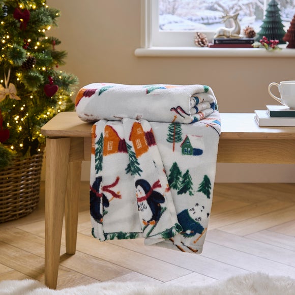 Alpine Cabin Fleece Throw 130cm x 170cm