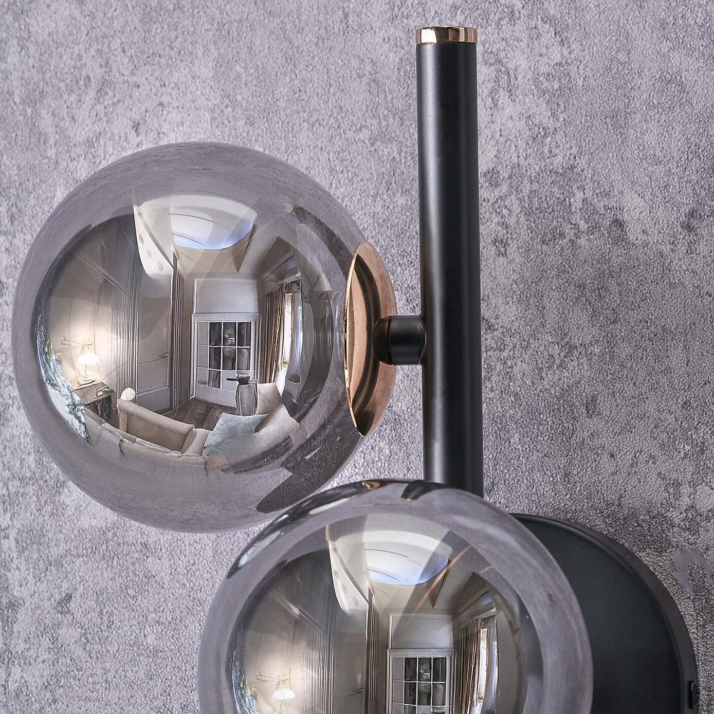 Carousel zoom image position 2 of 5