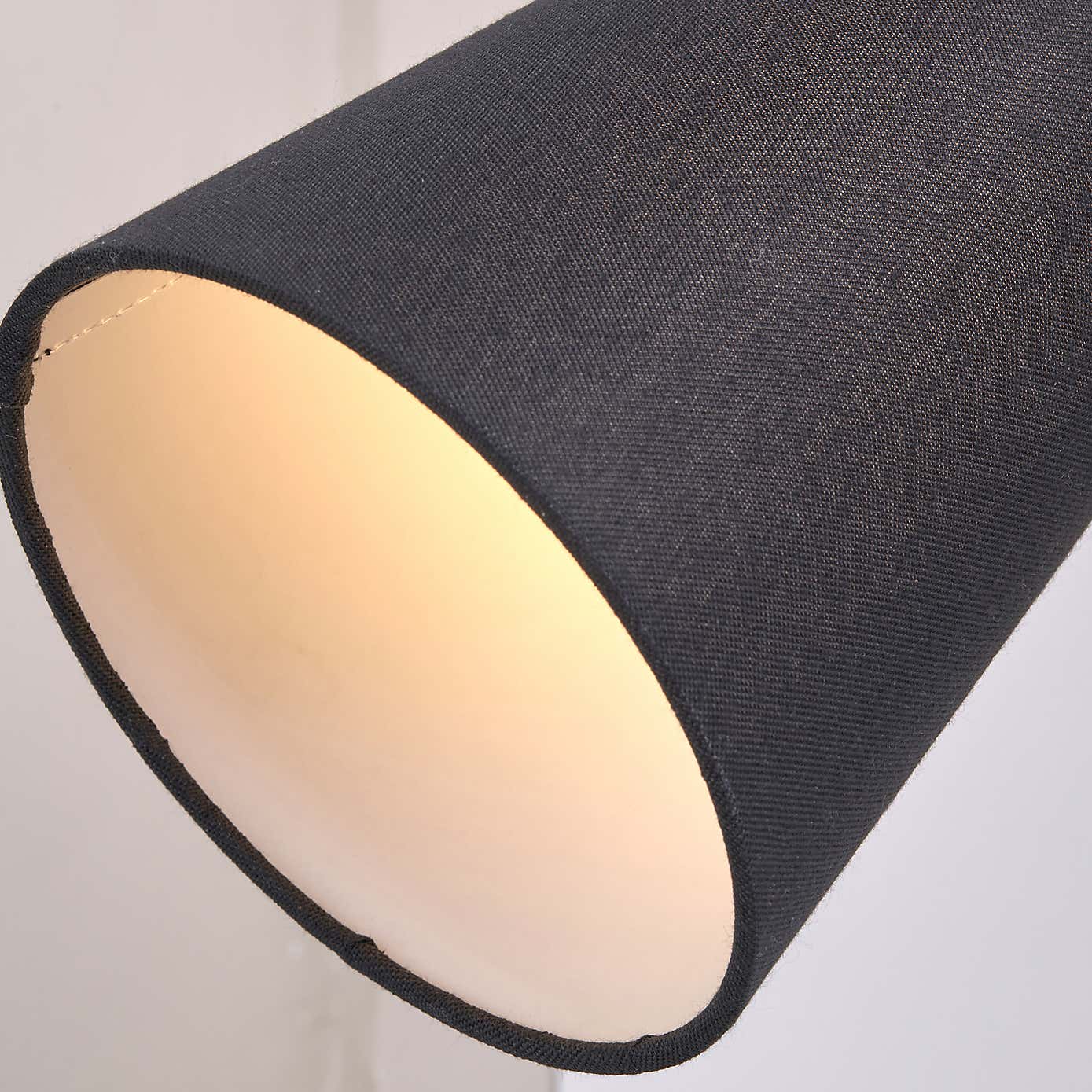 Carousel zoom image position 2 of 5