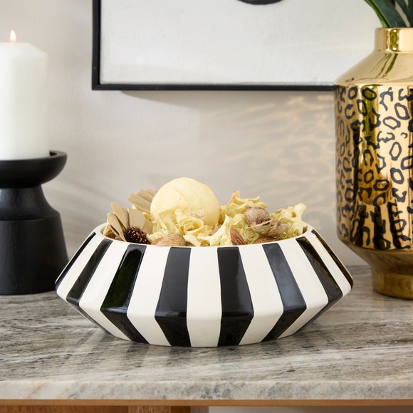 Graphic Striped Angular Black & Cream Bowl