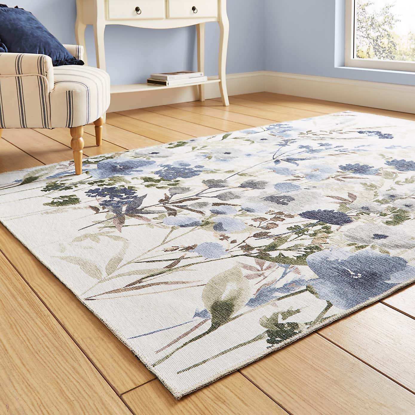 Carousel zoom image position 6 of 10