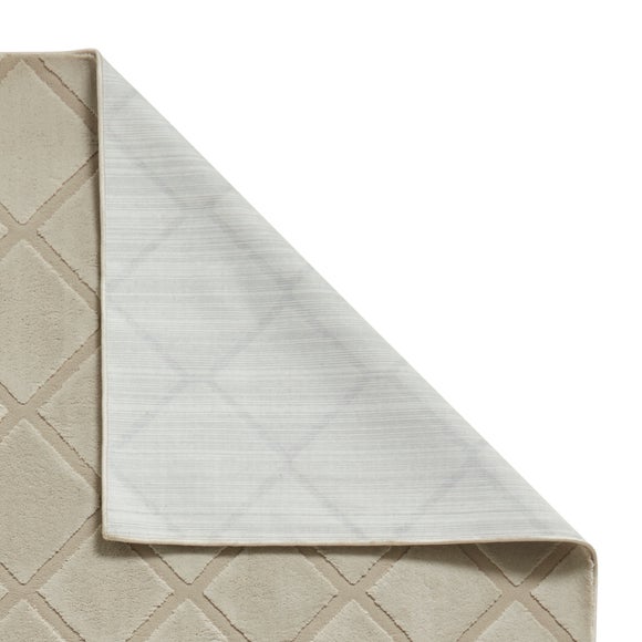 Photo 3 of Catherine Lansfield Cosy Diamond Rug