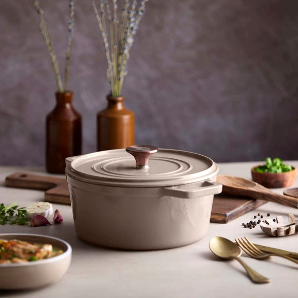 Barbary and Oak Nattura Round Casserole Dish